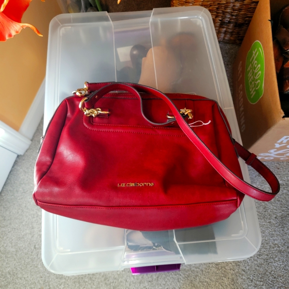 Liz claiborne leather purse